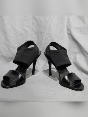 STUART WEITZMAN Scuba Black Heeled Sandals with Woven Ankle Cuff, size 7